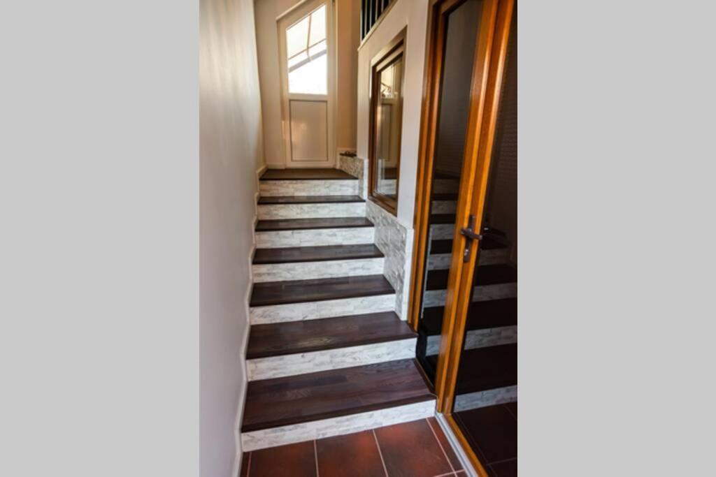 Cozy House With Nice Garden In Heart Of City Center Villa Cluj-Napoca Luaran gambar